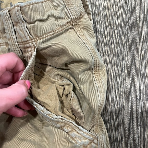 American Eagle Chino Khaki Shorts Longer Length Pockets Casual Tan Size 28 - Picture 2 of 8